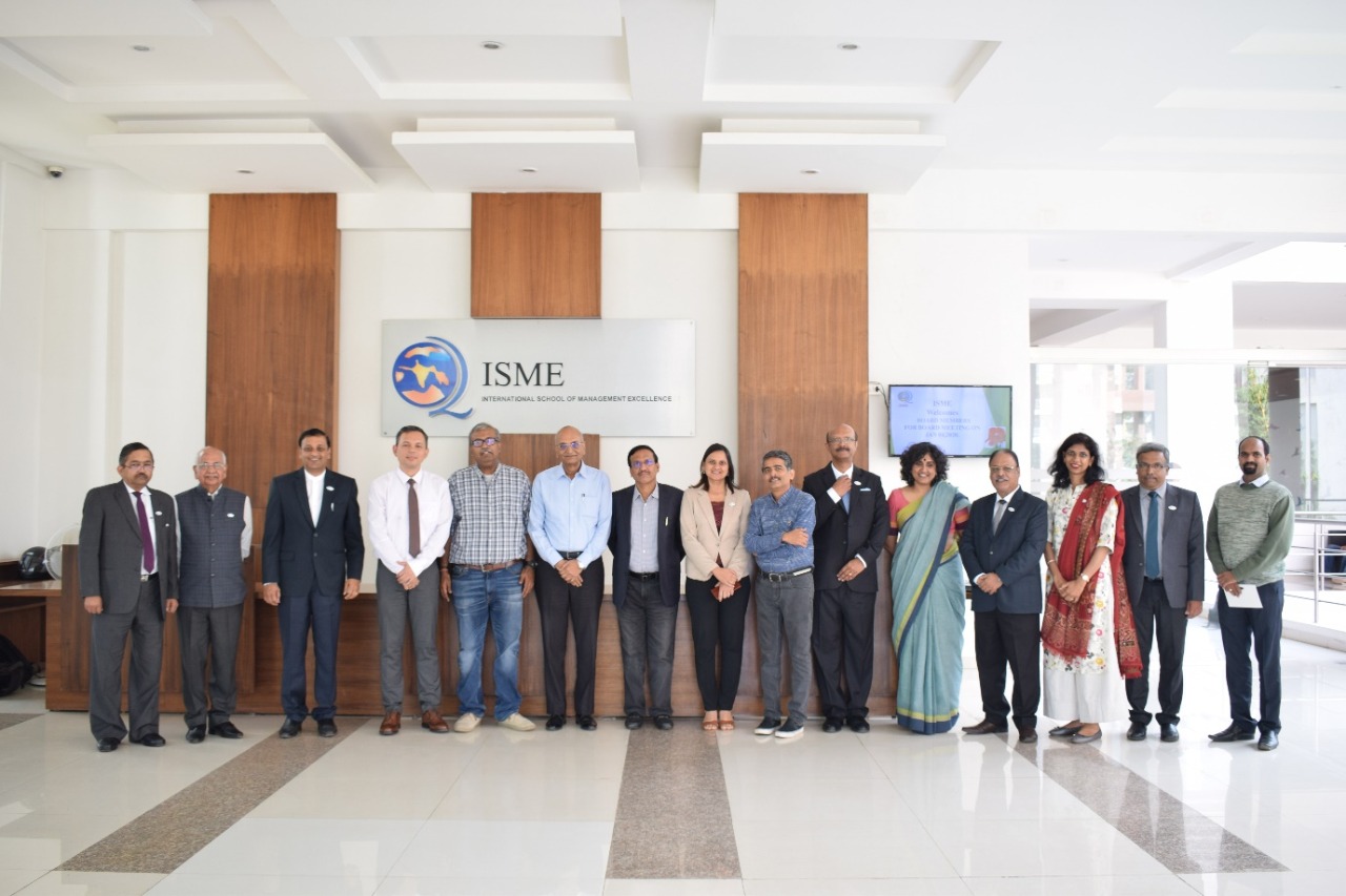 QUALIFIED RESEARCH MENTORS